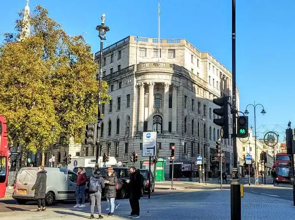 Tour Harry Potter Londres - Gringotts-en-Londres-min