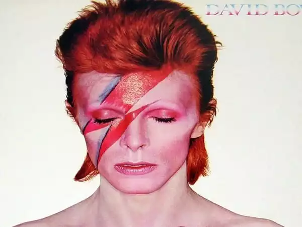 David Bowie-min